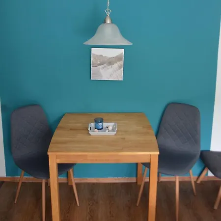 Jolle Im Schiffehaus *